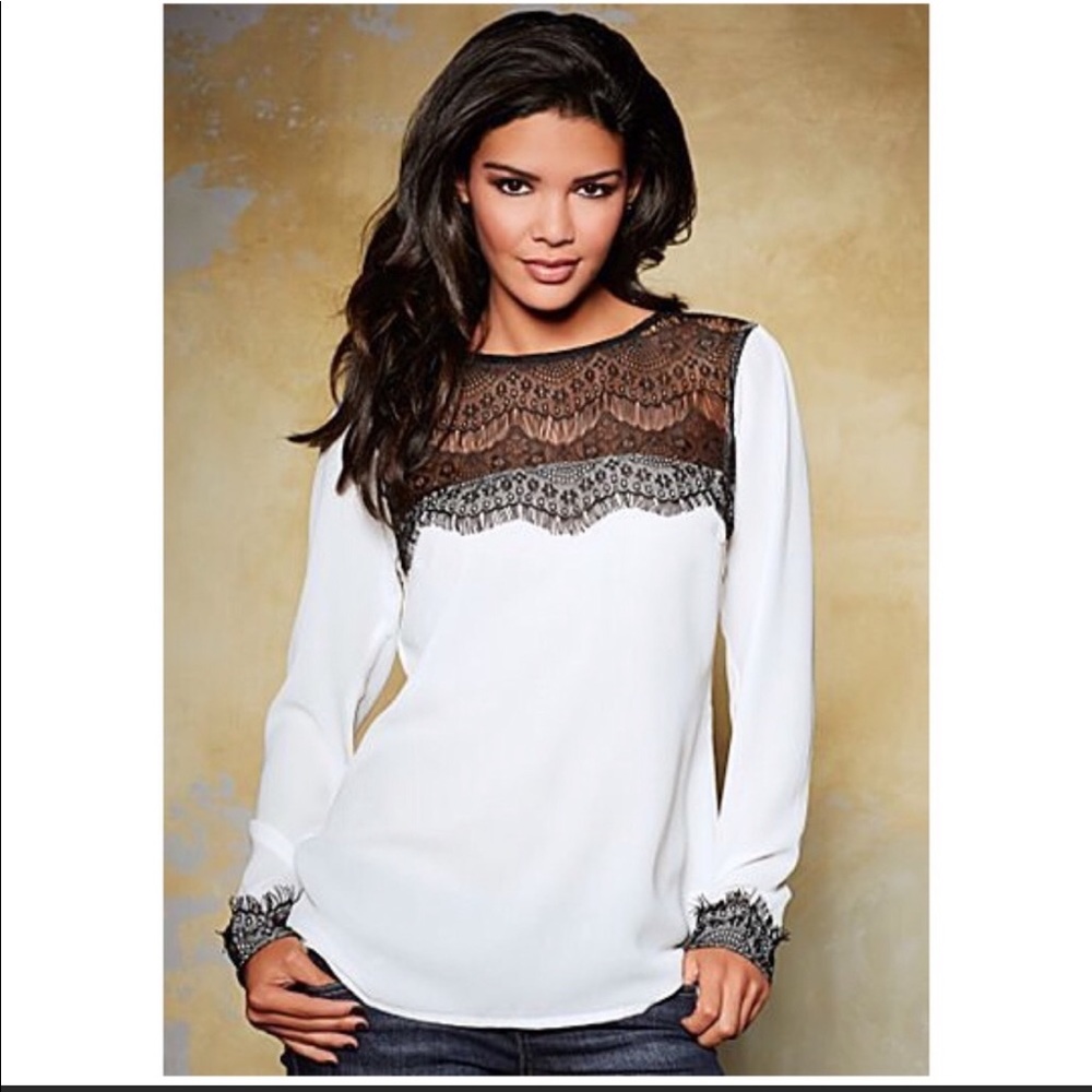 VENUS// sheer black and white lace